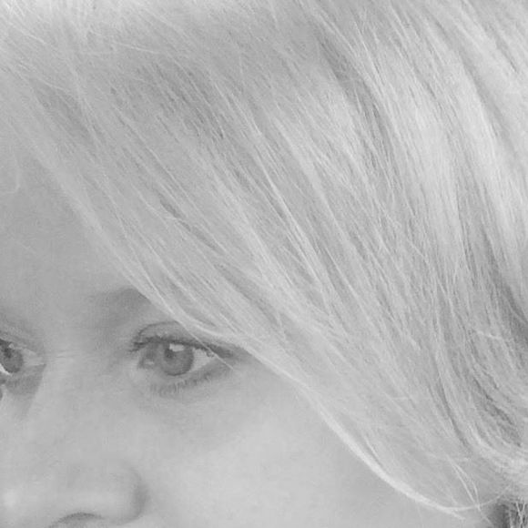 Meet your Posher, Barbara - Picture 1 of 1